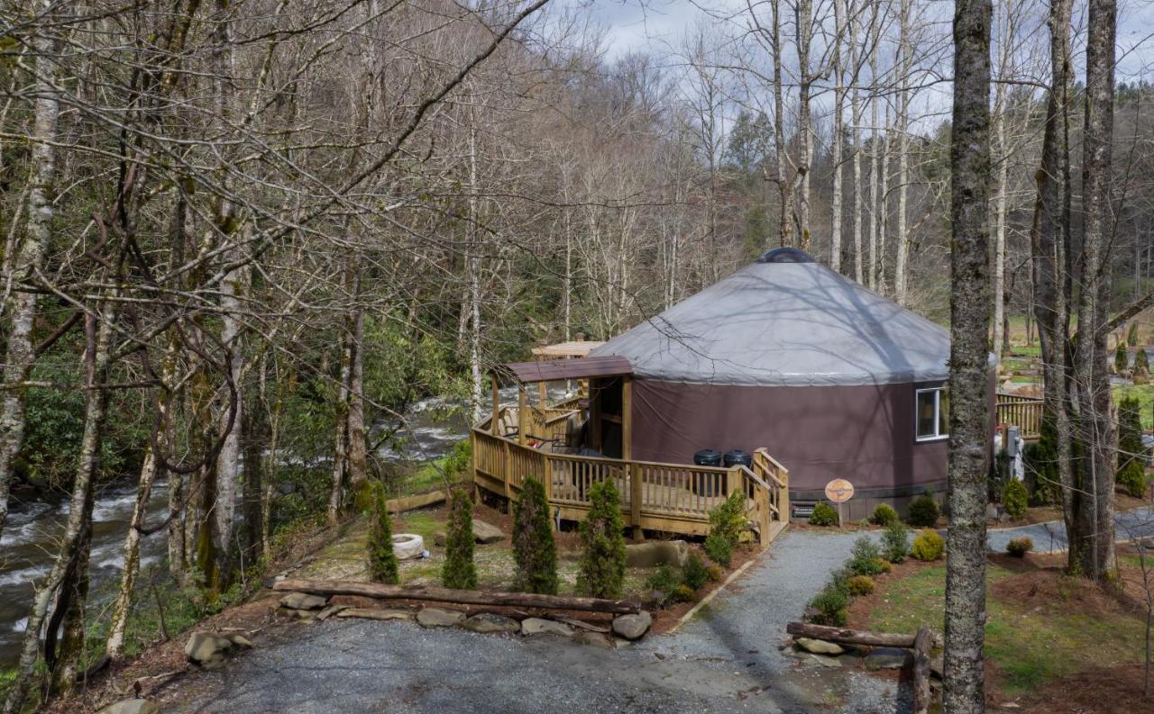 Tranquil Haven Luxy Yurt - Creekside Glamping With Private Hot Tub Villa Topton Kültér fotó
